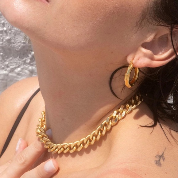 Gold plated chunky chain necklace - Picture 2 of 5